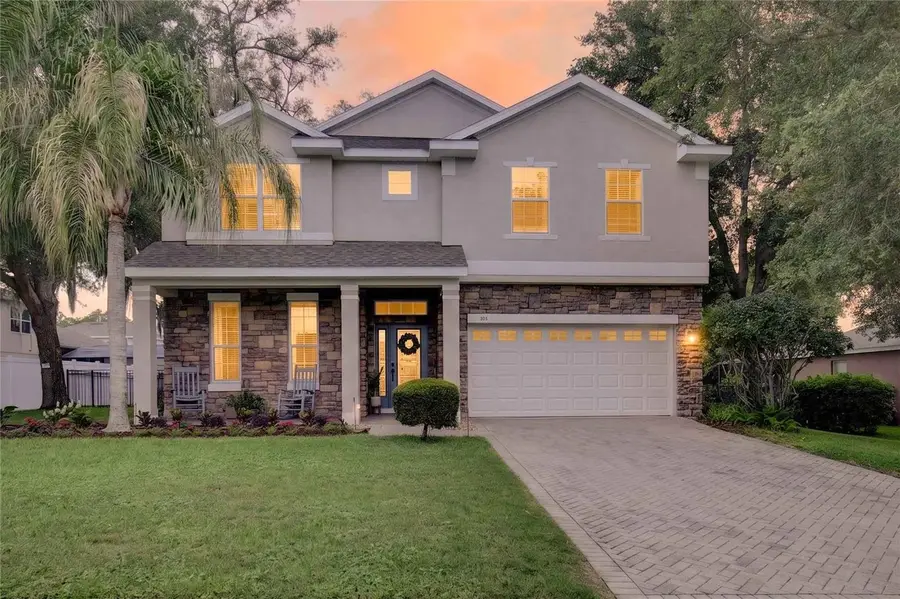 303 W Blue Water Edge Drive, Eustis, FL 32736 - #2