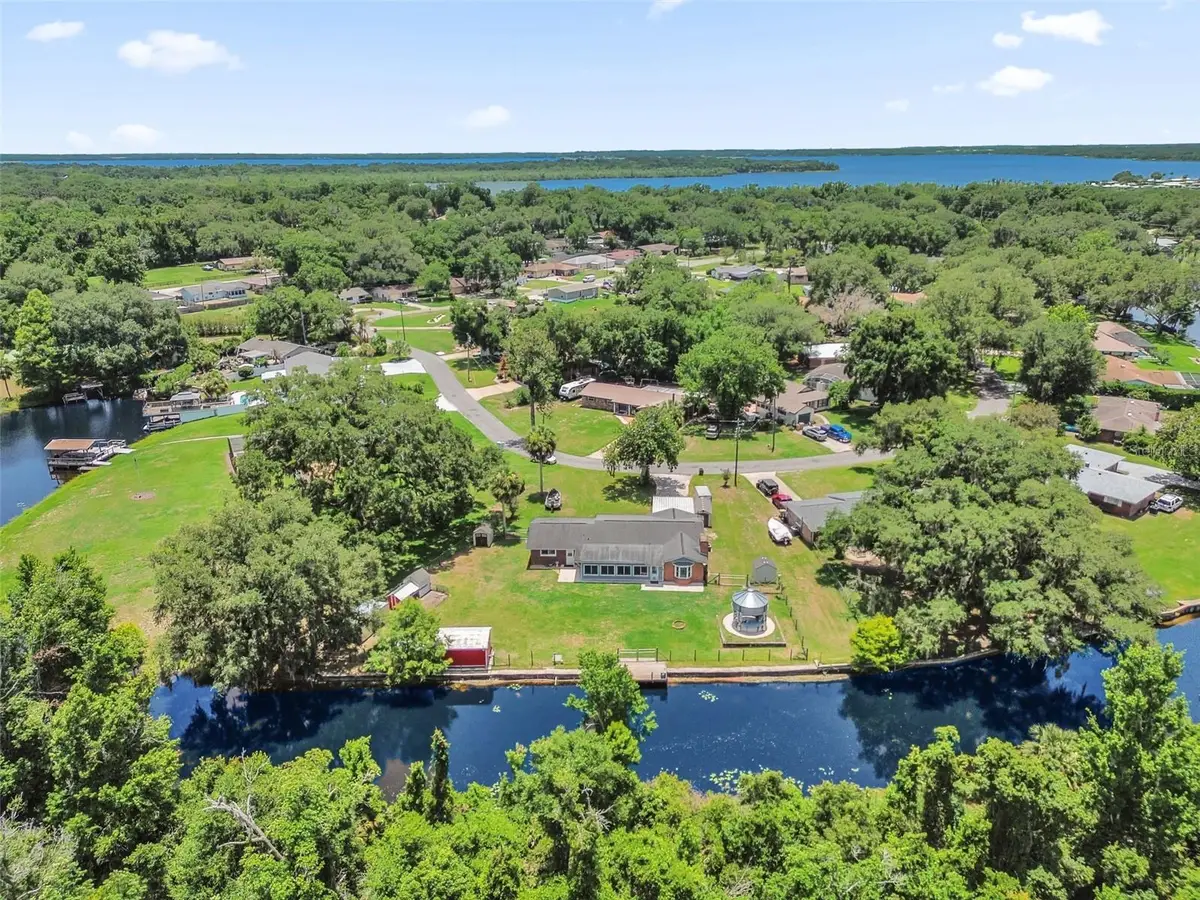 35505 Crescent Drive, Fruitland Park, FL 34731 - #1