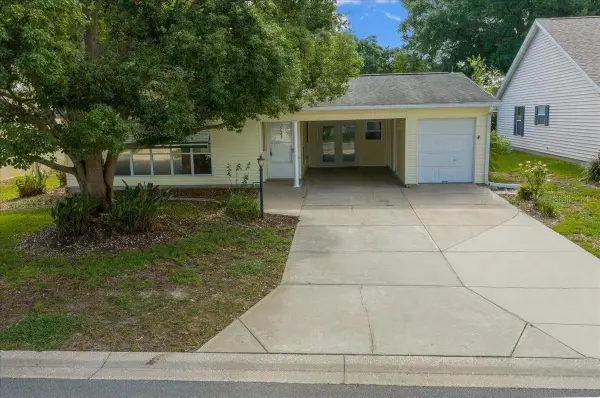 1133 Del Toro Drive, LADY LAKE, FL 32159