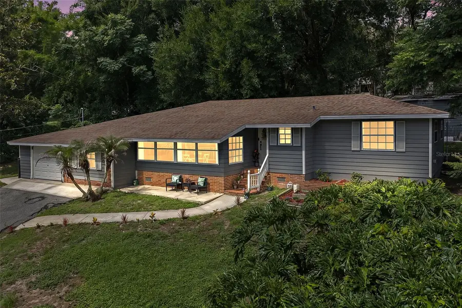 1811 Hilltop Drive, Mount Dora, FL 32757 - #2