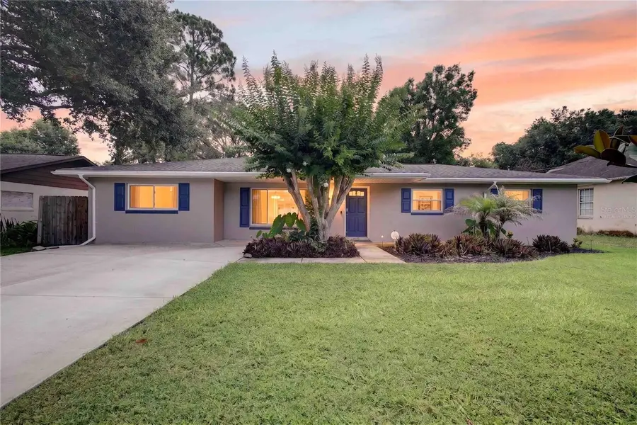 27638 Lisa Drive, Tavares, FL 32778 - #2