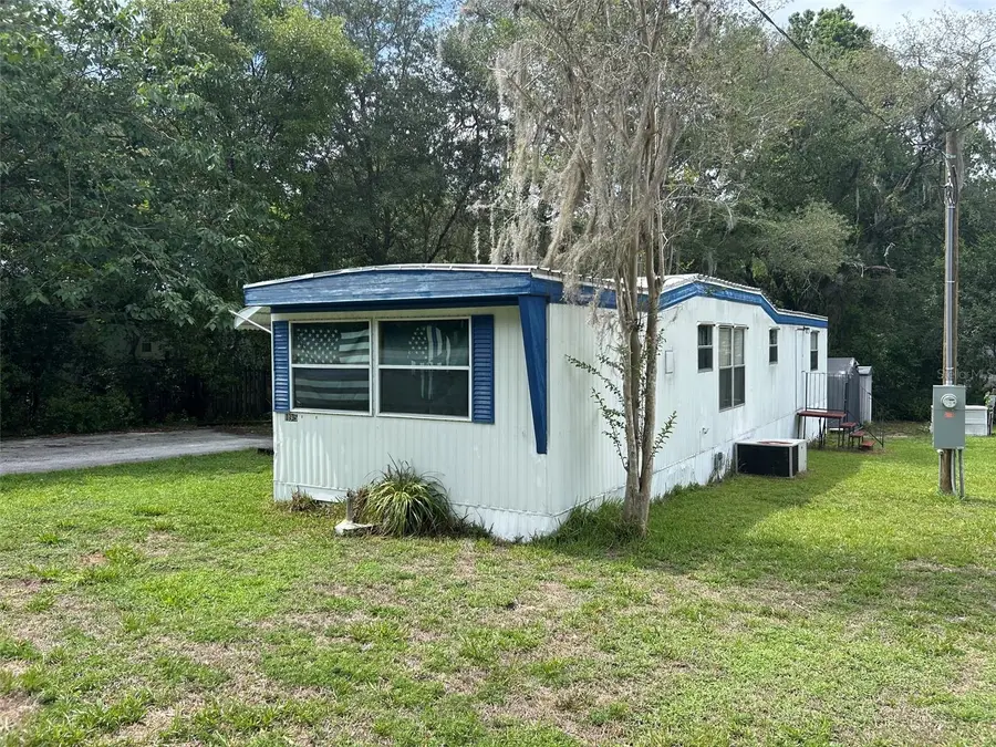 10945 SE 132nd Place, Ocklawaha, FL 32179 - #2