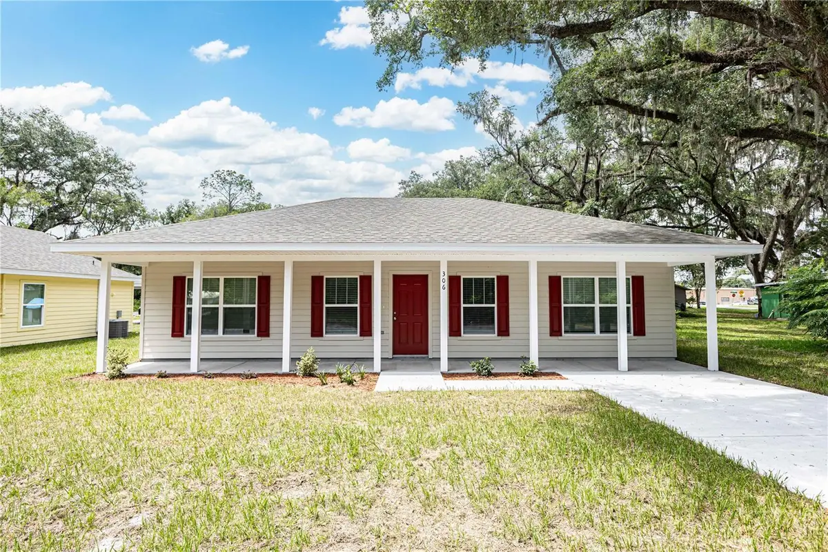 306 E Georgia Avenue, Bushnell, FL 33513 - #1