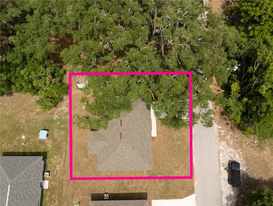 306 E Georgia Avenue, Bushnell, FL 33513 - #3