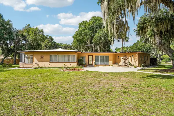 2936 Lake Joanna Drive, EUSTIS, FL 32726