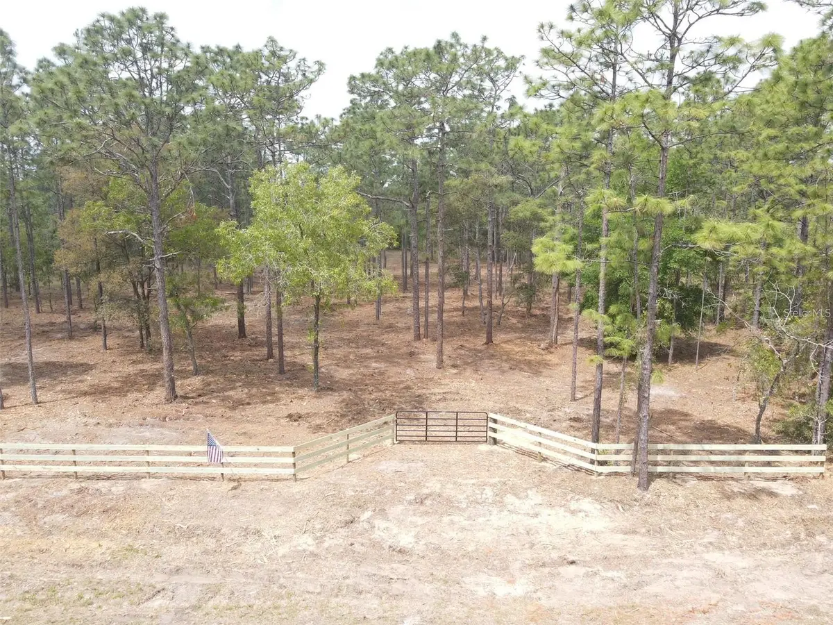 SW Deerpark Heights Road, Dunnellon, FL 34431 - #1