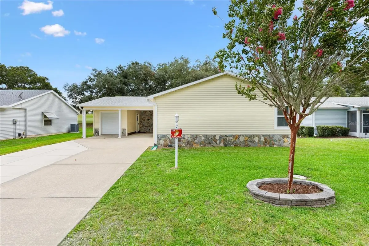 723 Heathrow Avenue, Lady Lake, FL 32159 - #1