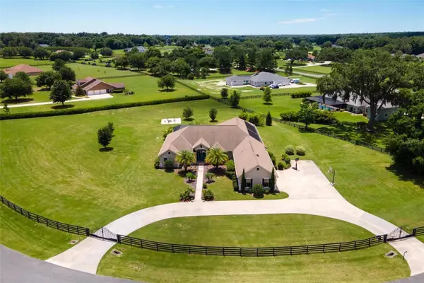 2587 NE 108th Lane, OXFORD, FL 34484