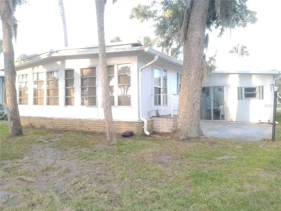 112 Palm Drive #B, Eustis, FL 32726 - #3
