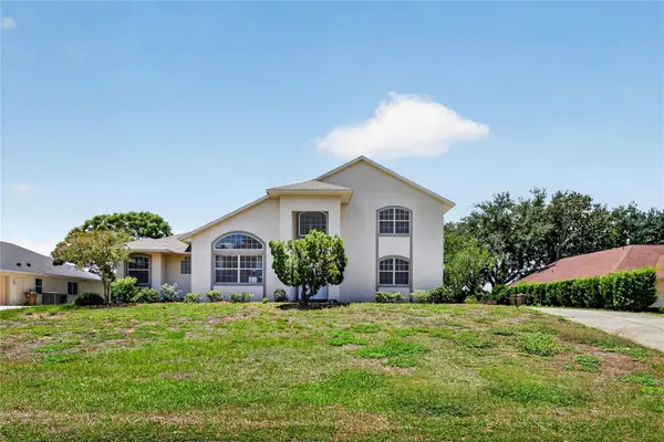 12608 Lake Ridge Circle, CLERMONT, FL 34711