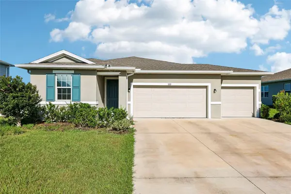 31719 Broadwater Avenue, LEESBURG, FL 34748