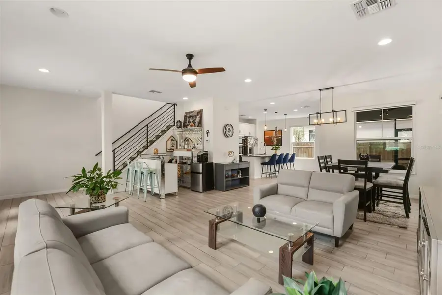 2338 S Brown Avenue, Orlando, FL 32806 - #3