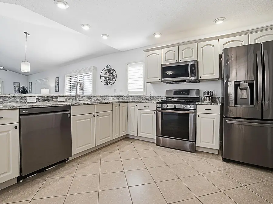 435 Carlisle Court, The Villages, FL 32162 - #3