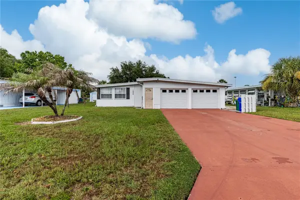 1030 Capella Drive, TAVARES, FL 32778