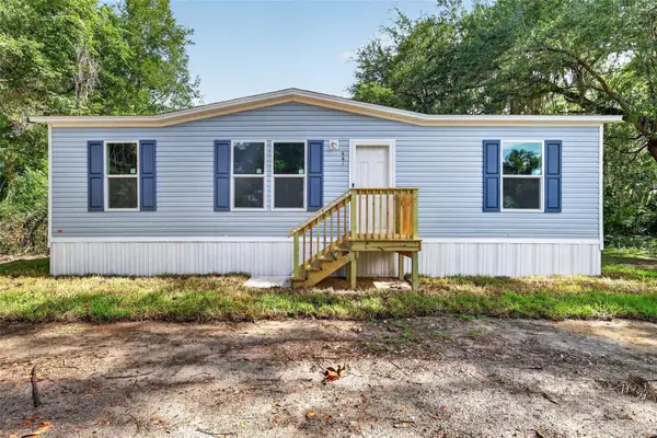 607 Lawrence Street, WILDWOOD, FL 34785
