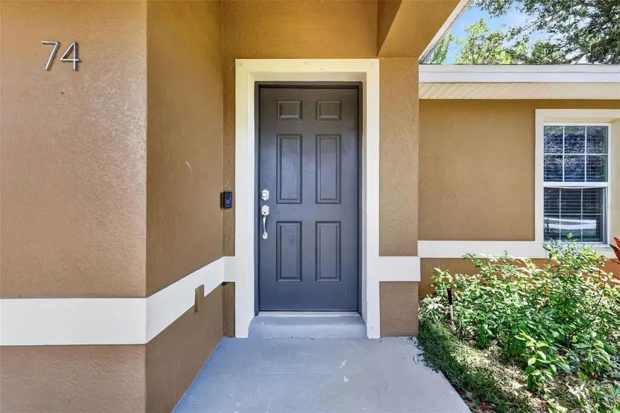 74 N Oak Avenue, Umatilla, FL 32784 - #2