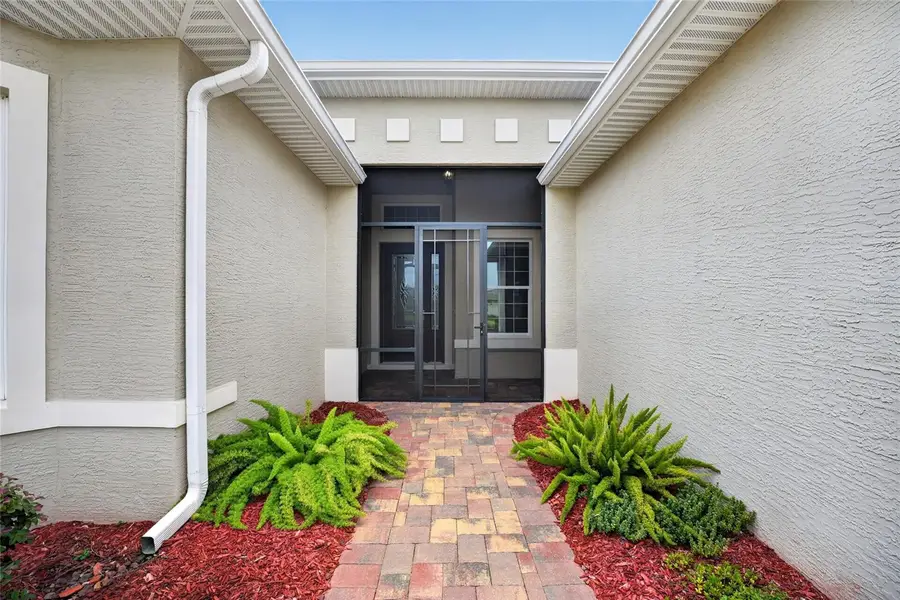 10216 Julia Isles Avenue, Oxford, FL 34484 - #3