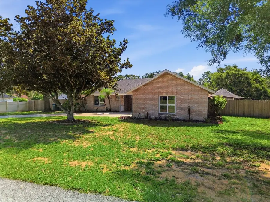 17522 Hillside Drive, Montverde, FL 34756 - #2