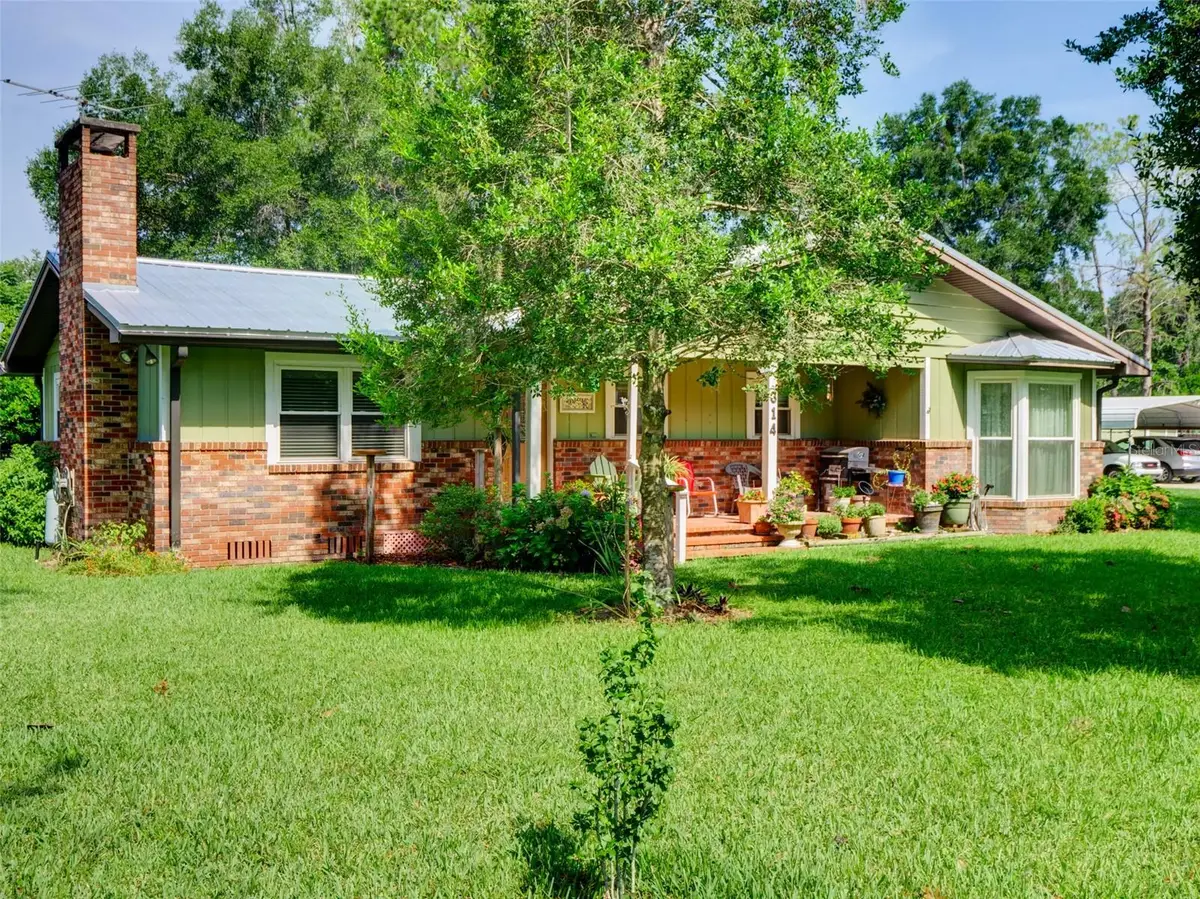 314 N York Street, Bushnell, FL 33513 - #1