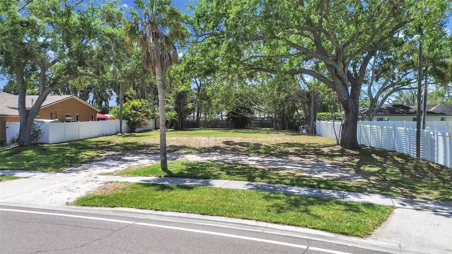 5438 Bayou Grande Boulevard Ne, Saint Petersburg, FL 33703 - #2
