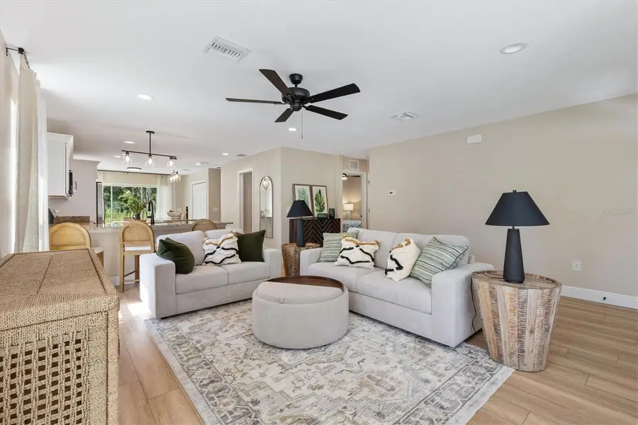 515 E Anderson Avenue, Bushnell, FL 33513 - #2
