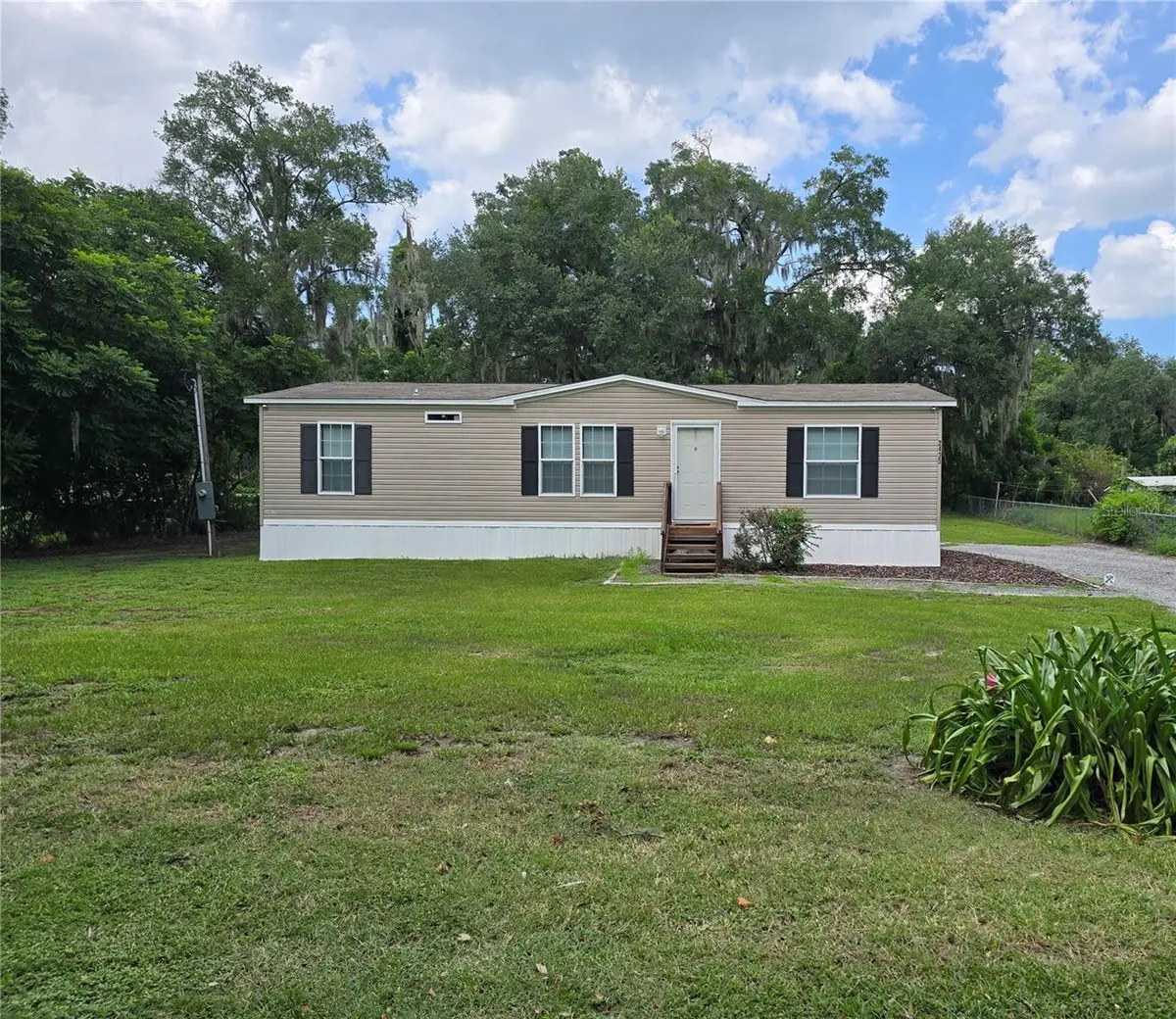 2435 Myer Avenue, Leesburg, FL 34748 - #1