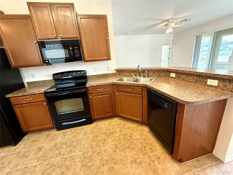 2616 Walden Woods Drive, Plant City, FL 33566 - #2