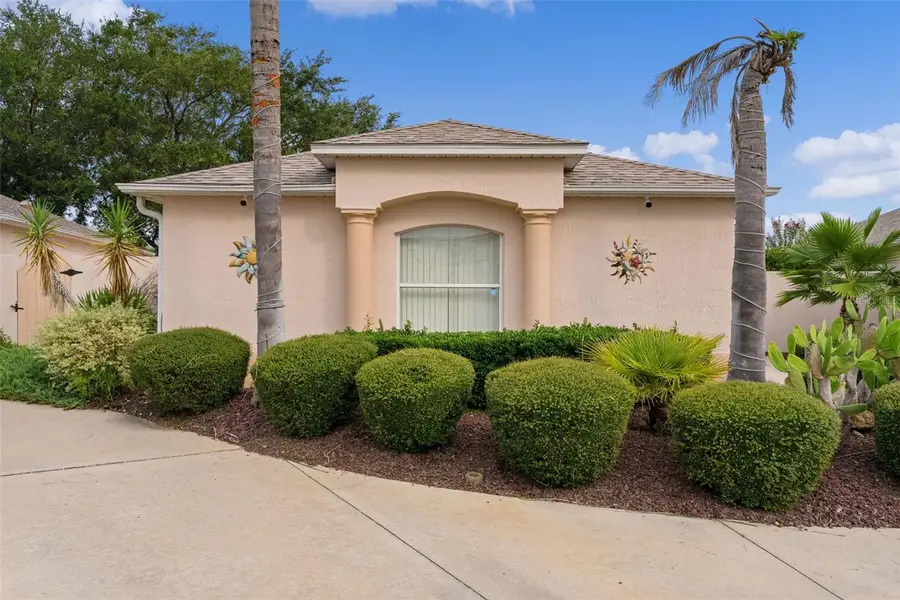 2112 Alfredo Avenue, Lady Lake, FL 32159 - #2