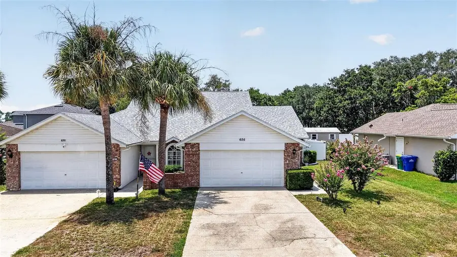 626 Woodview Drive, Tavares, FL 32778 - #2