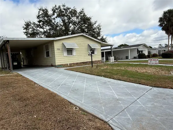 1532 W Schwartz Boulevard, LADY LAKE, FL 32159