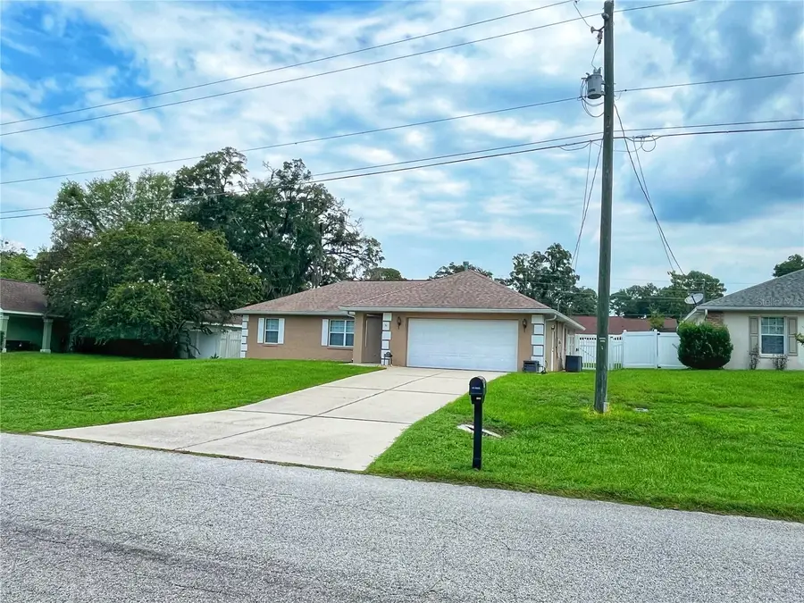 3201 NE 42nd Place, Ocala, FL 34479 - #3