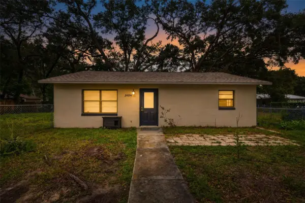 1454 Howard Street, GROVELAND, FL 34736