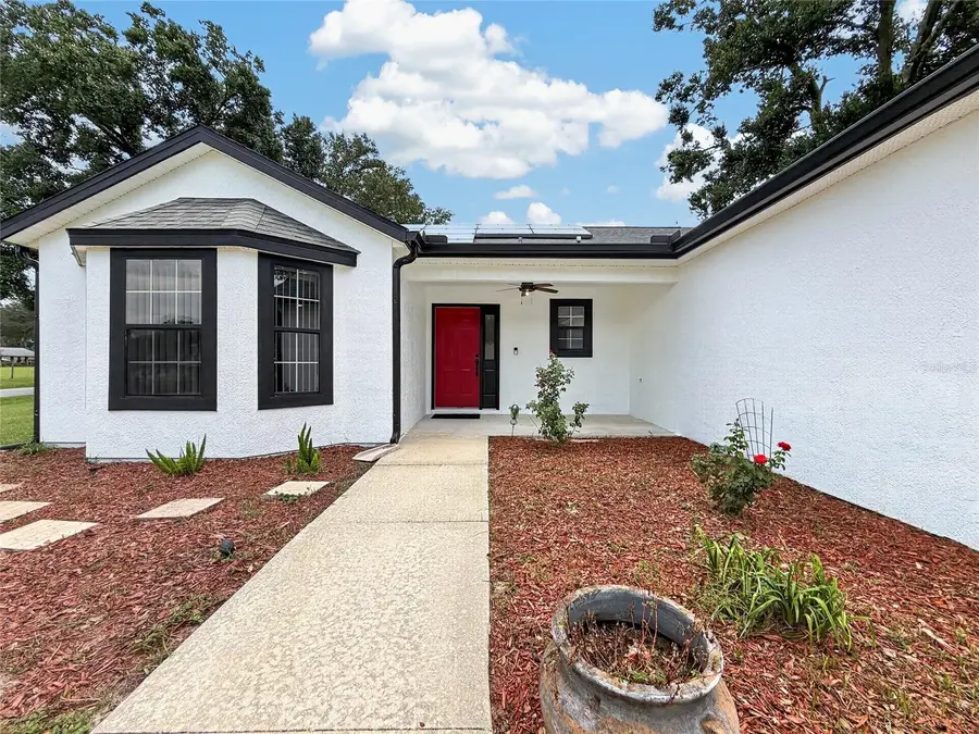 370 Carriage Lane, Lady Lake, FL 32159 - #2
