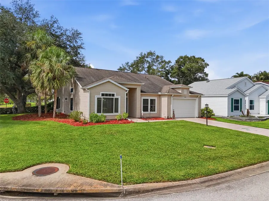 5350 Astor Street, Leesburg, FL 34748 - #2