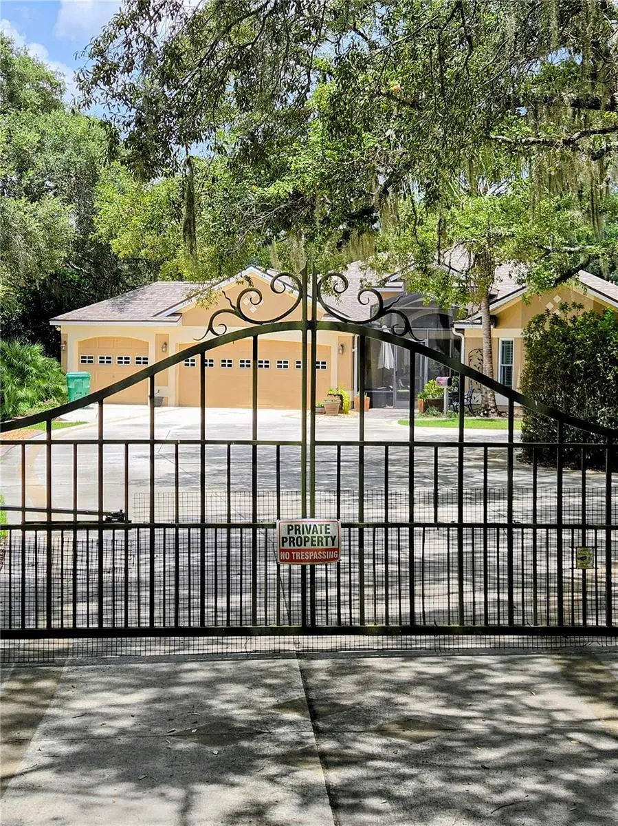 1251 Alabama Avenue, Lady Lake, FL 32159 - #1