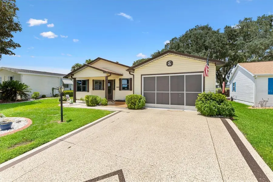 1532 E Schwartz Boulevard, Lady Lake, FL 32159 - #2