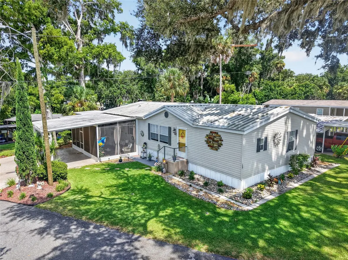 704 Kimberly Avenue, Leesburg, FL 34788 - #1
