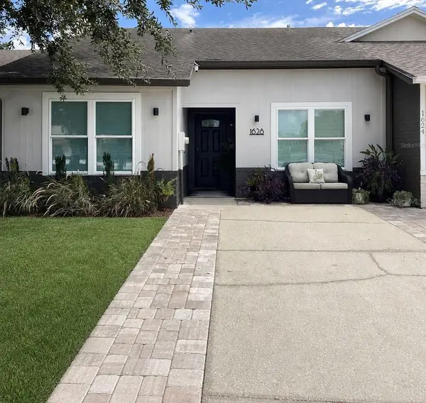 1628 Tropical Court, TAVARES, FL 32778