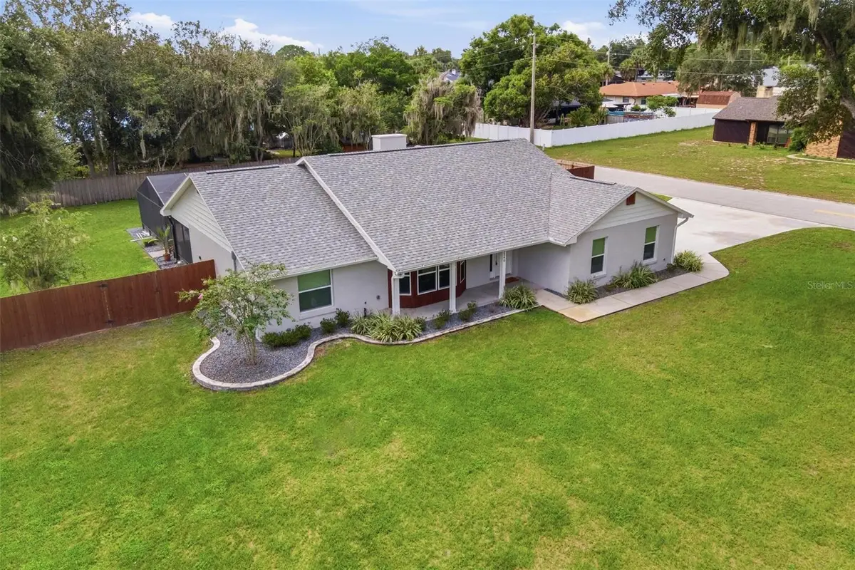 5240 Royal Oak Drive, Fruitland Park, FL 34731 - #1