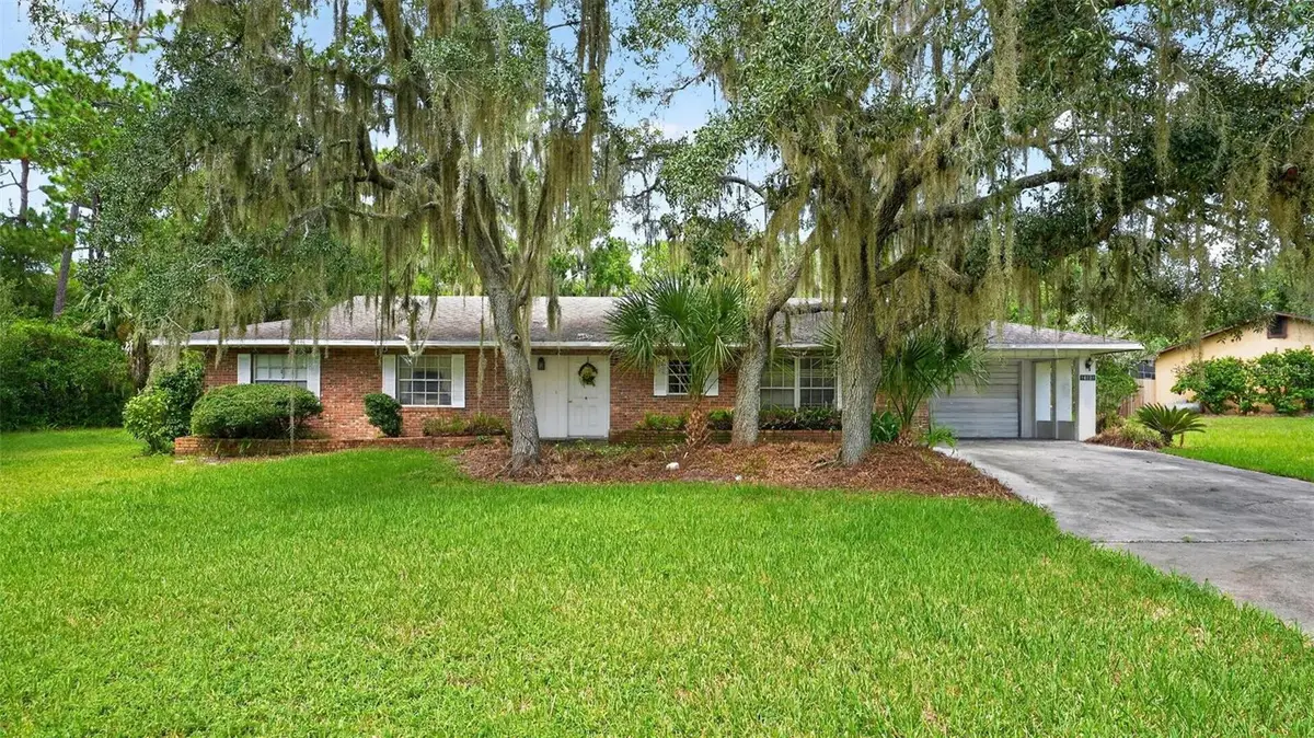 16529 Orange Avenue, Umatilla, FL 32784 - #1