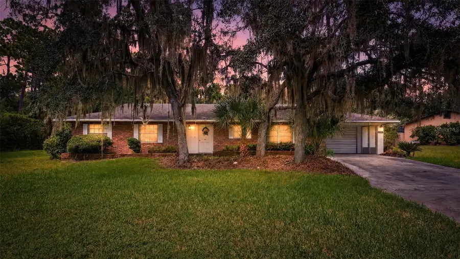 16529 Orange Avenue, Umatilla, FL 32784 - #2