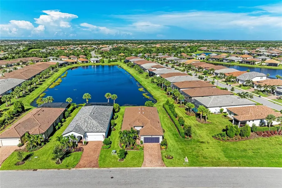 7683 Summerland Cove, Lakewood Ranch, FL 34202 - #2
