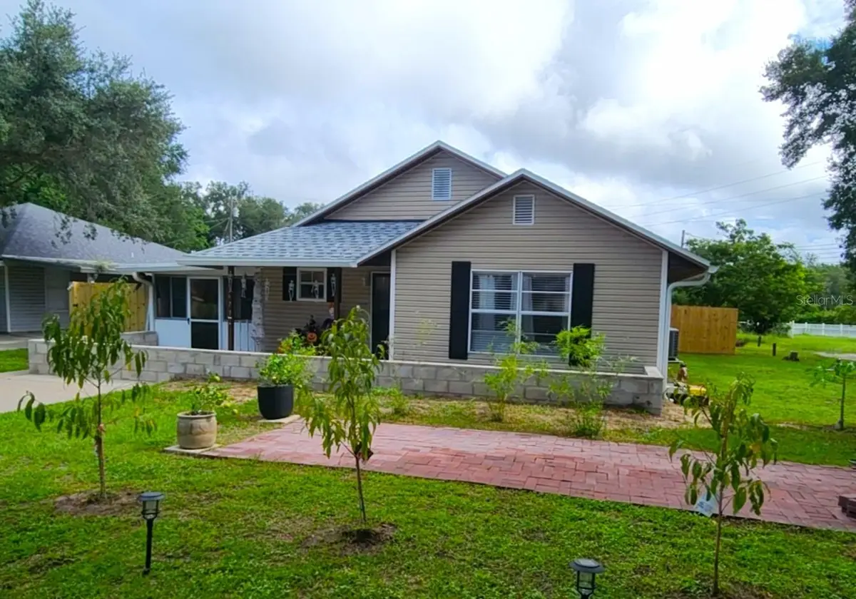 677 Warner Street, Groveland, FL 34736 - #1