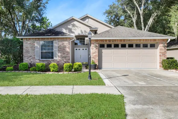 8040 Arcadian Court, MOUNT DORA, FL 32757