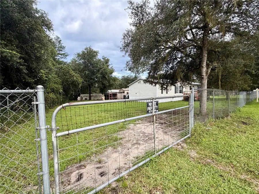 43822 Sterling Road, Paisley, FL 32767 - #3