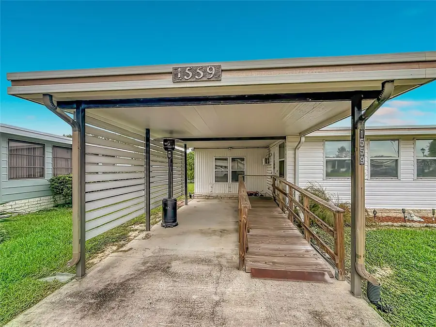 1559 Nassau Circle, Tavares, FL 32778 - #3