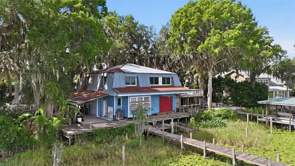 400 Lakeshore Drive, EUSTIS, FL 32726