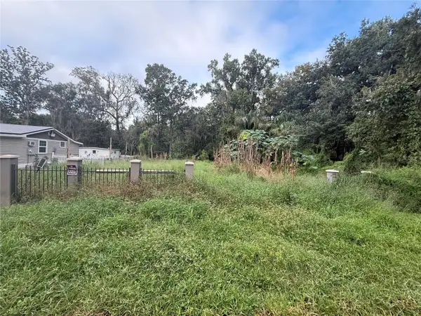 Hubbard Street, LEESBURG, FL 34748