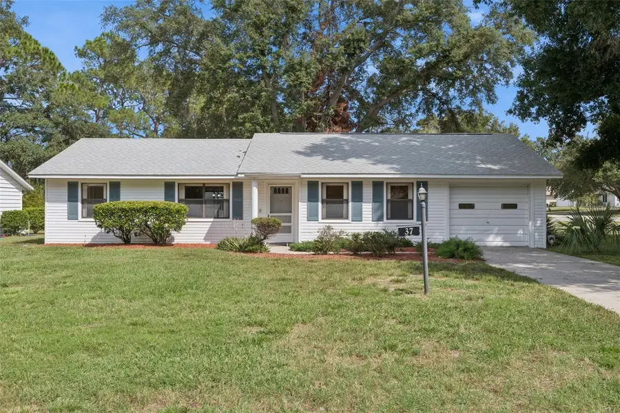 37 Gordon Court, Leesburg, FL 34788 - #2