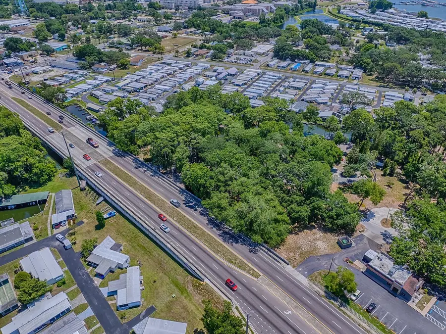 Lion Lane, Tavares, FL 32778 - #2